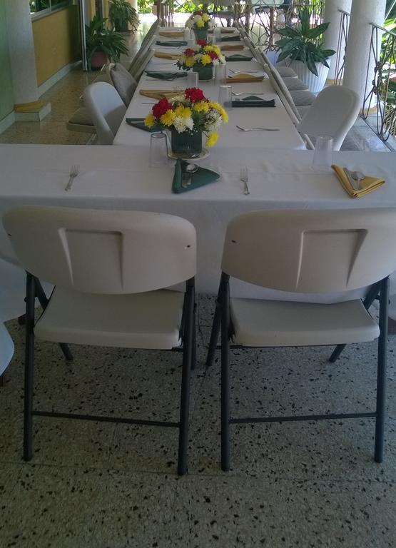 Palm Bay Guest House & Restaurant Montego Bay Buitenkant foto